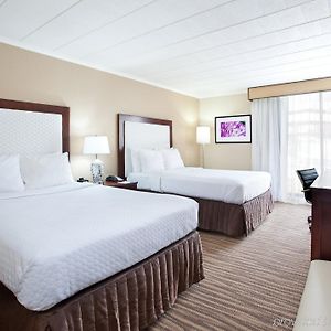 Deluxe Double Room Two Double Beds